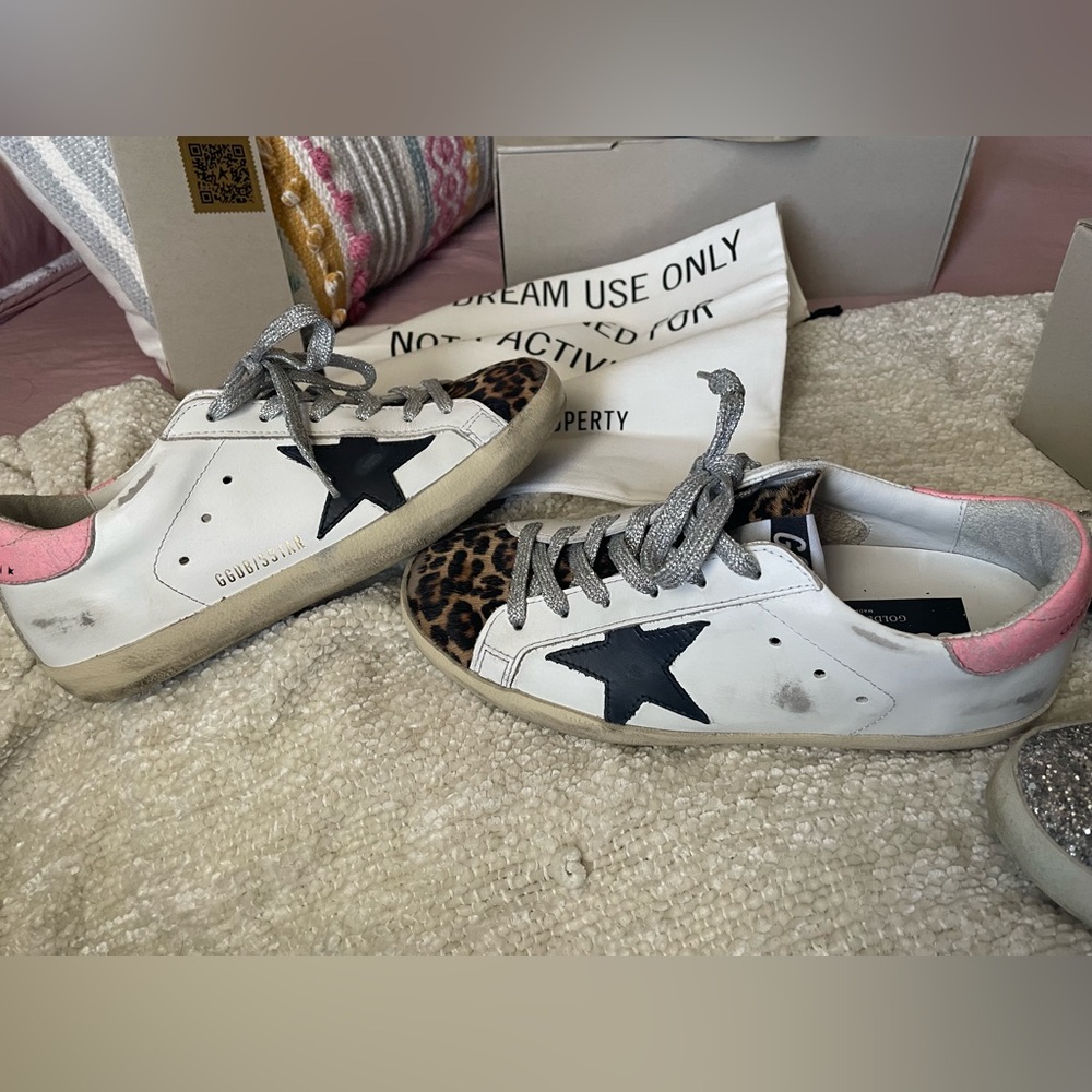 Golden Goose Superstar Leo
